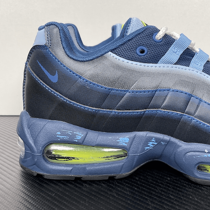 95 Yu-Gi-Oh! x Nike Air Muscle 2