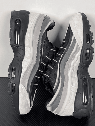 95 Comme des Garçons Black Grey