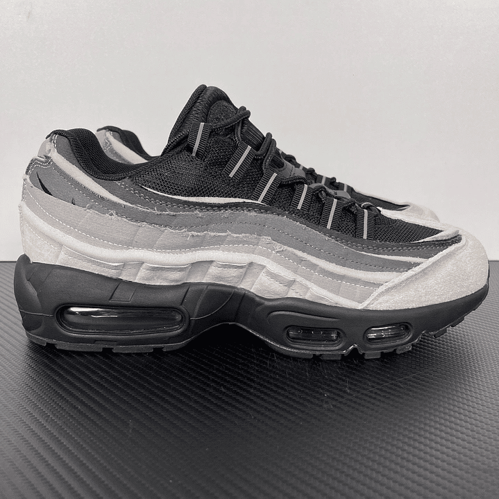 95 Comme des Garçons Black Grey 4