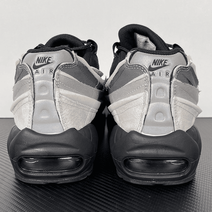 95 Comme des Garçons Black Grey 7