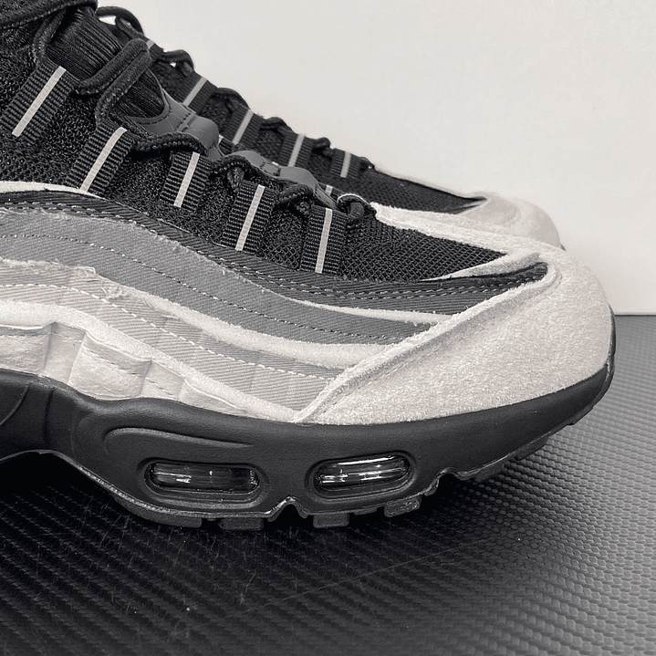 95 Comme des Garçons Black Grey 9