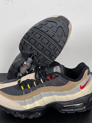 95 Off Noir Limestone