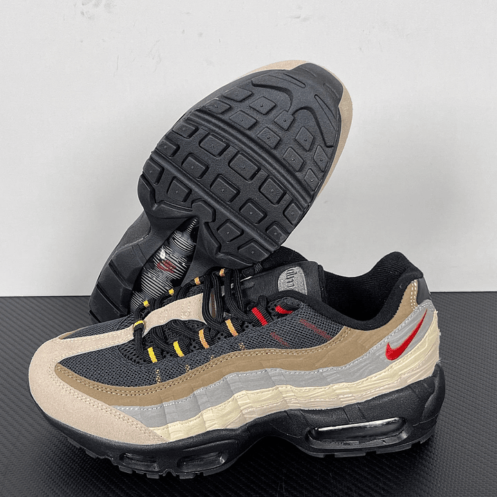 95 Off Noir Limestone 2