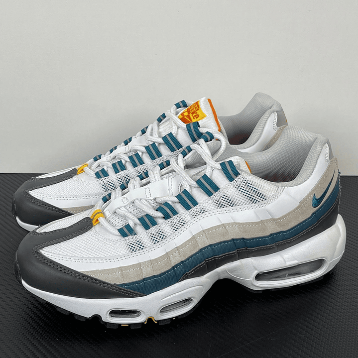 95 Blue White Marine 1