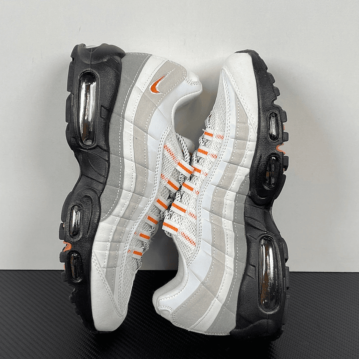 95 Wolf Grey Safety Orange 7