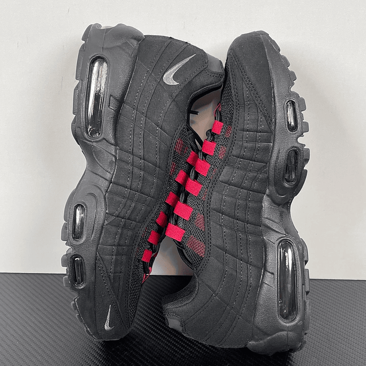 95 Black Pink Laces 3