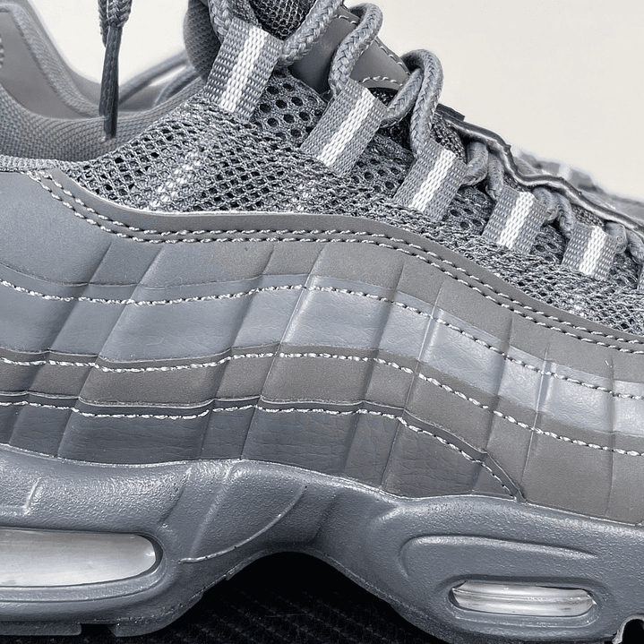 95 Pure Grey Light 5