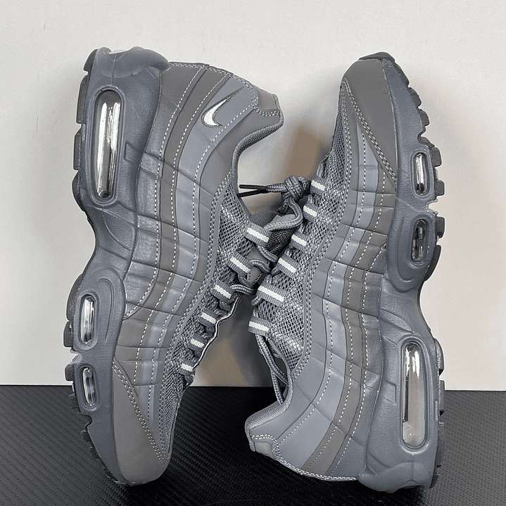 95 Pure Grey Light 7