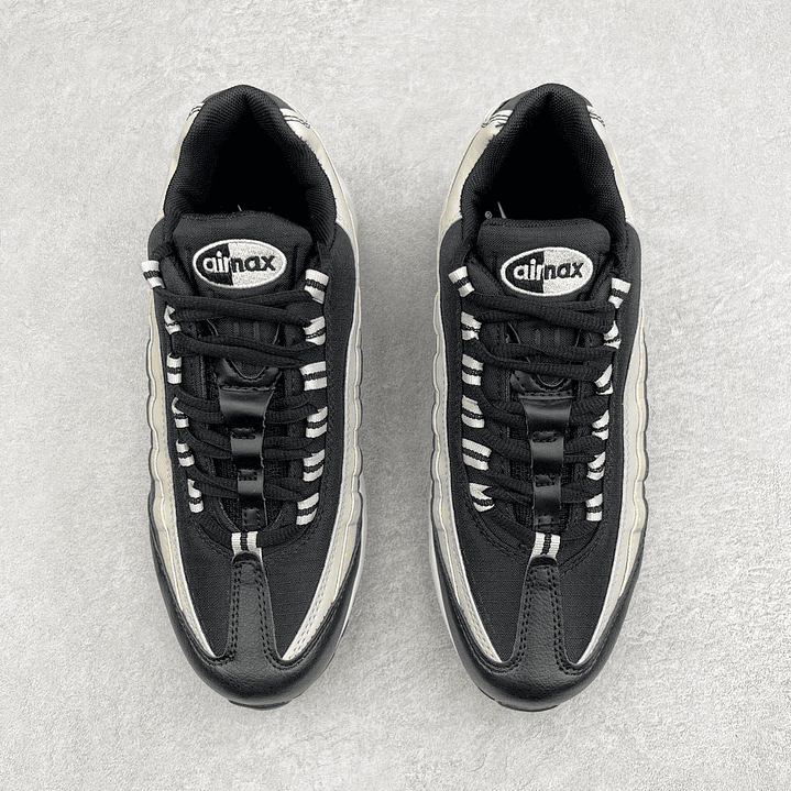 95 Black Champagne 4