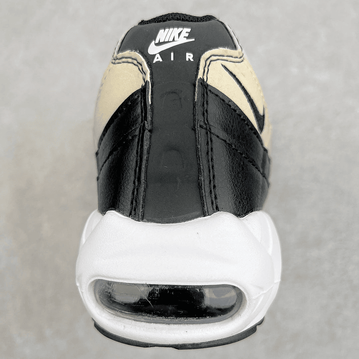 95 Black Champagne 8