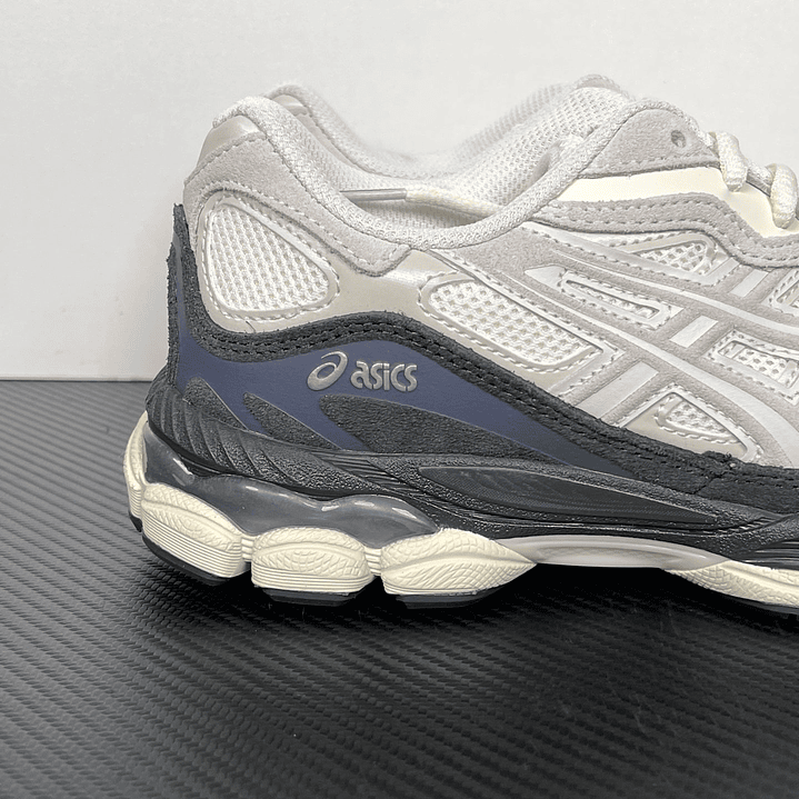 Gel Nyc White/Smoke Grey 4