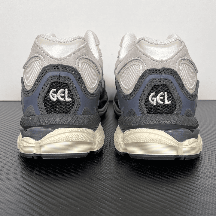 Gel Nyc White/Smoke Grey 9