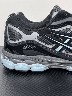 Gel Nyc  Atmos Laguna Gem Blue Topaz