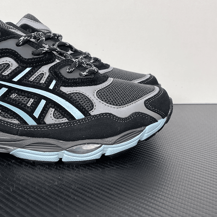 Gel Nyc  Atmos Laguna Gem Blue Topaz 6