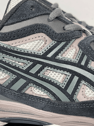 Gel Nyc Oatmeal/Obsidian Grey