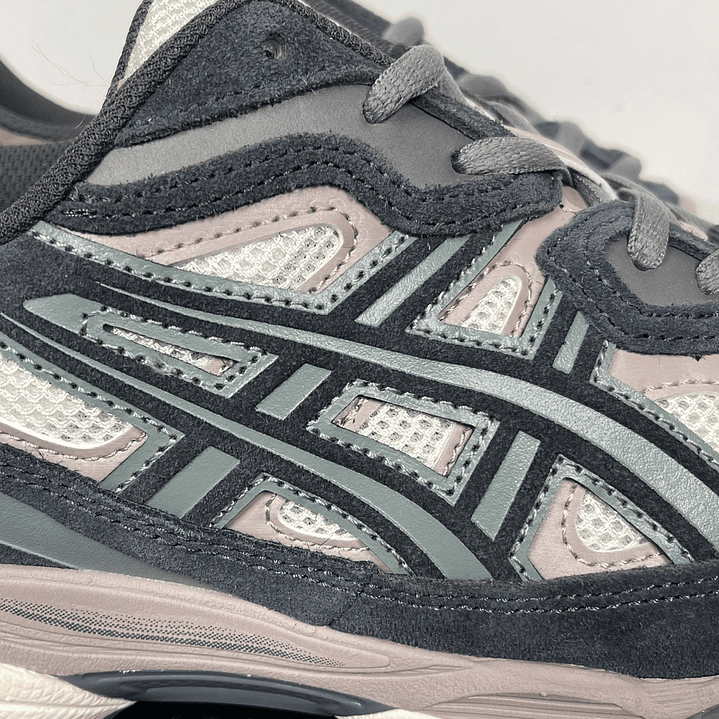 Gel Nyc Oatmeal/Obsidian Grey 2