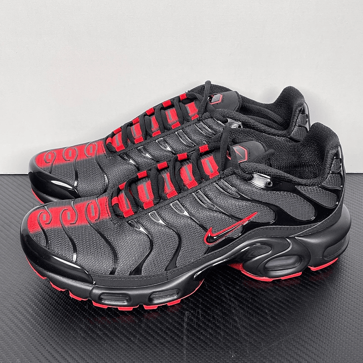 TN Black Red 1