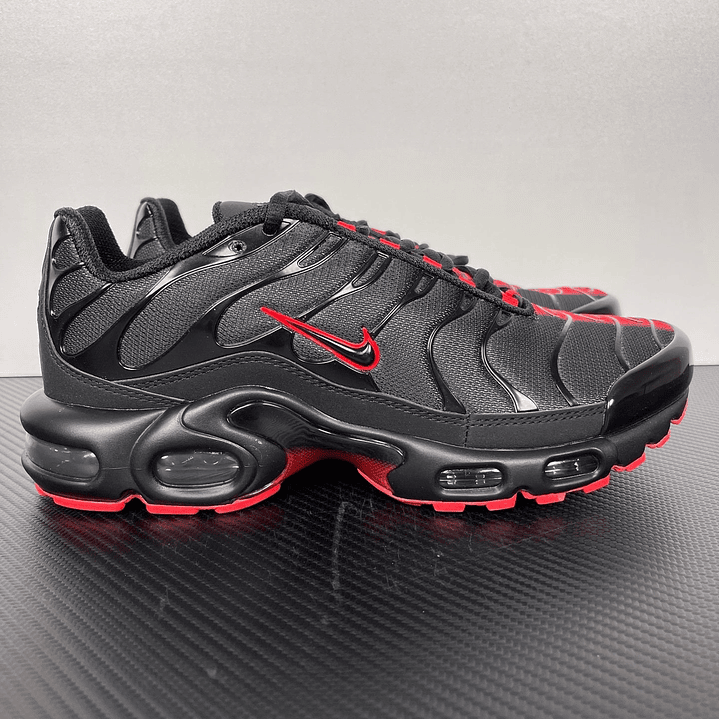 TN Black Red 5