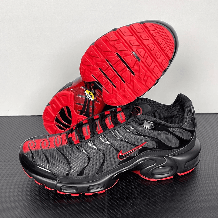 TN Black Red 6