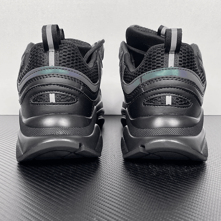 B22 Iridescent Shadow Runner 5