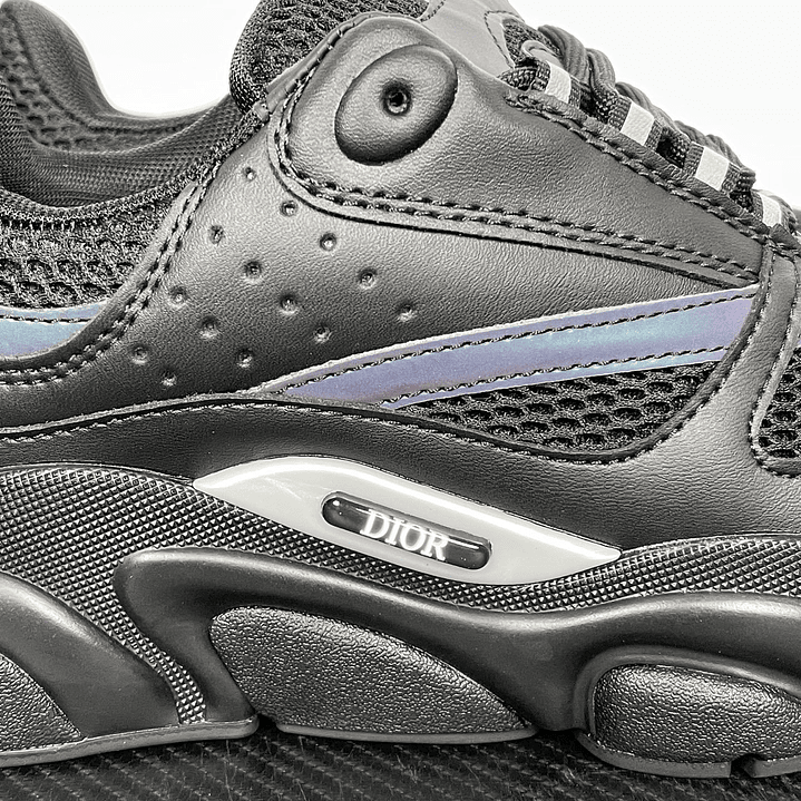 B22 Iridescent Shadow Runner 8