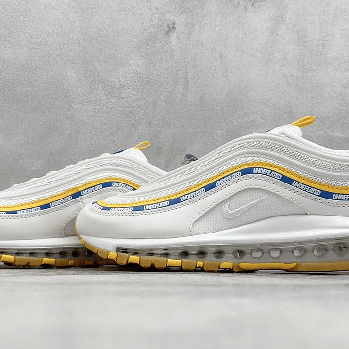 97 Undefeated UCLA 3