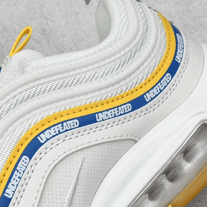 97 Undefeated UCLA 7