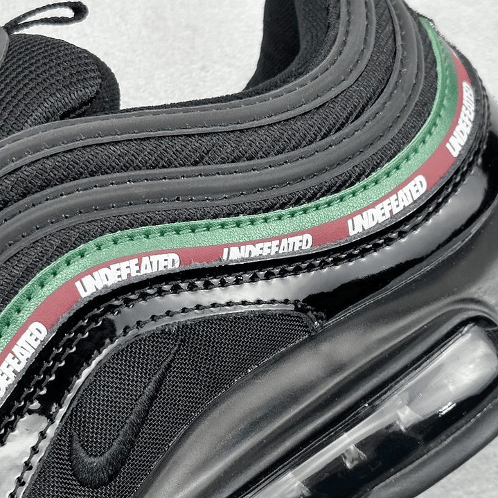 97 Undefeated Black 3