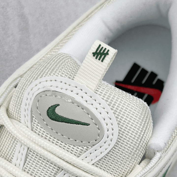 97 Undefeated Sail 9