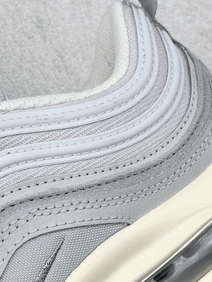 97 Pure Platinum Sail