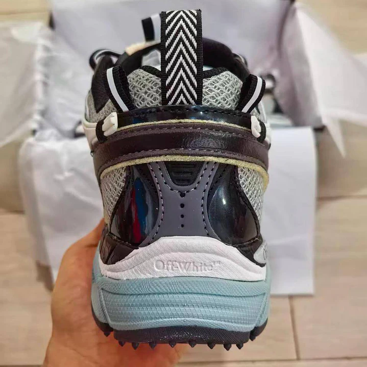 Be Right Back Black Ice 5