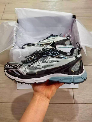 Be Right Back Black Ice