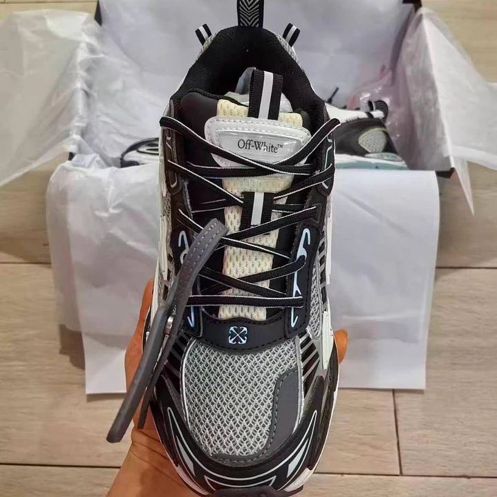 Be Right Back Black Ice 4