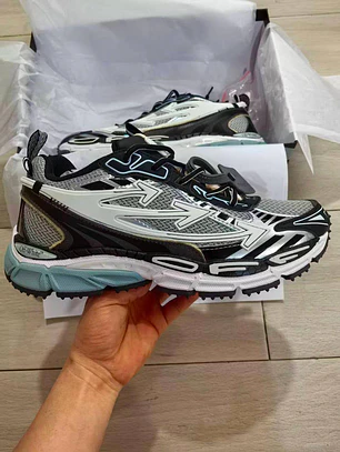 Be Right Back Black Ice