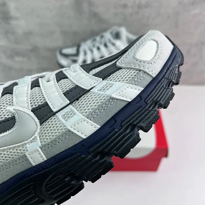 P-6000 Grey Black Sole 2