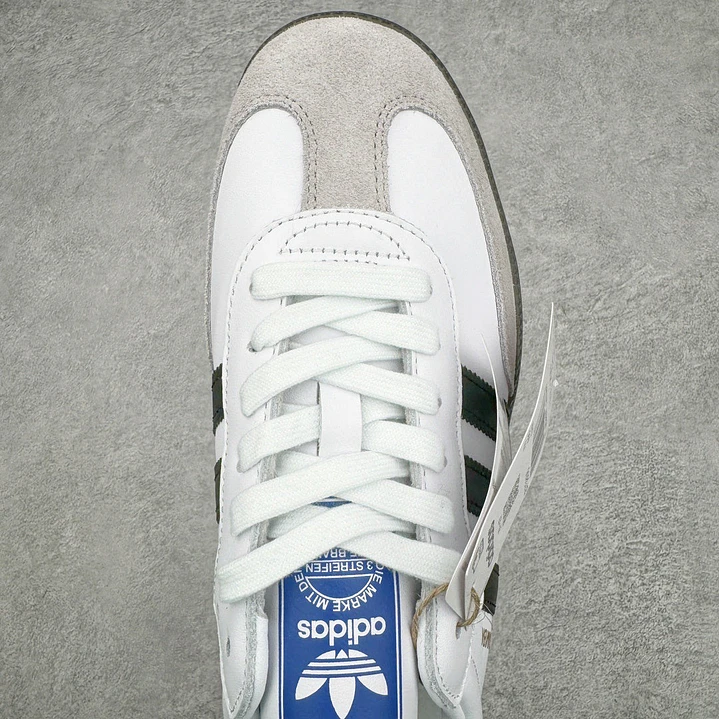 Samba White Classic 7