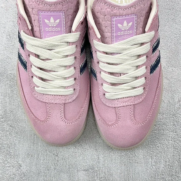 Samba Pink Blue Straps 5