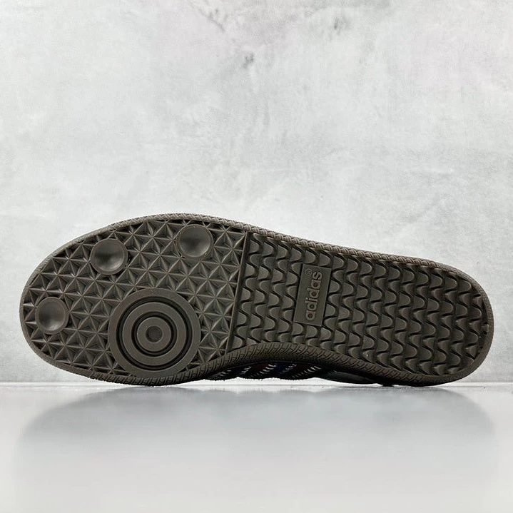 Samba Red Blue White 8