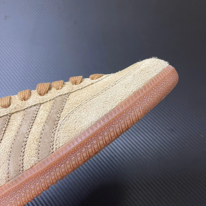 Samba Kahki Gum Sole 4
