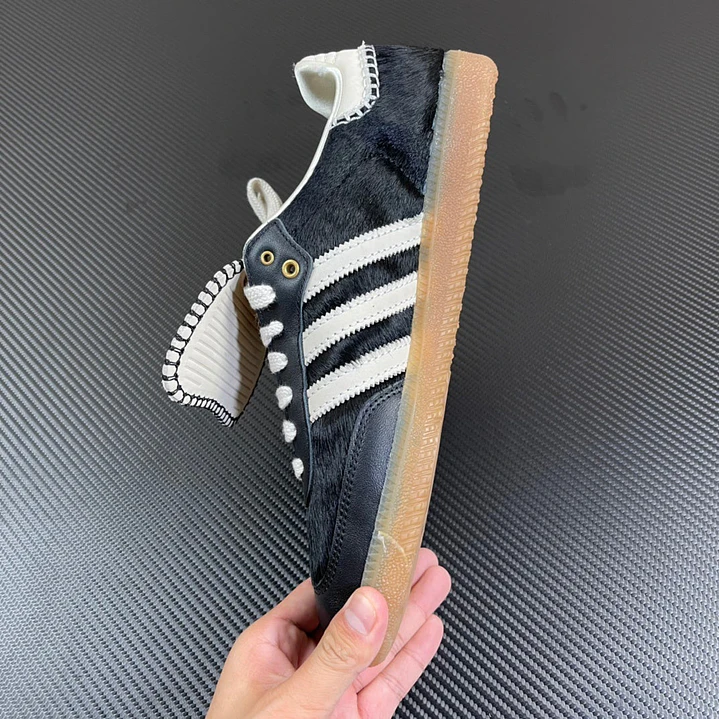 Samba Wales Bonner Core Black 9