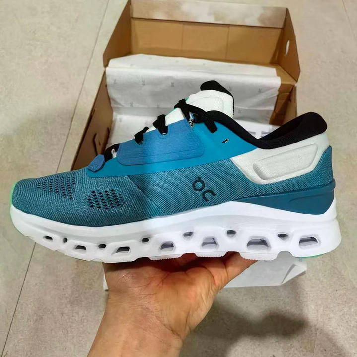 Cloudrunner 2 Waterproof     2