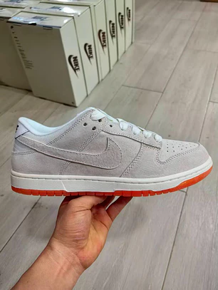 Dunk SB Pale Ivory