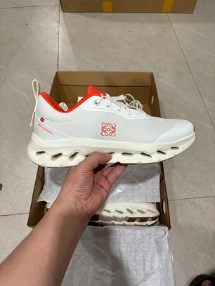 LOEWE x On Cloud  