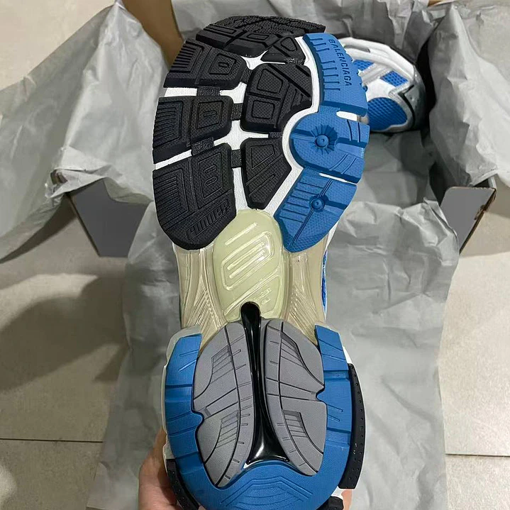 BLG Runner Blue 3