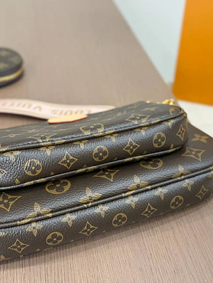 Mala Lv  