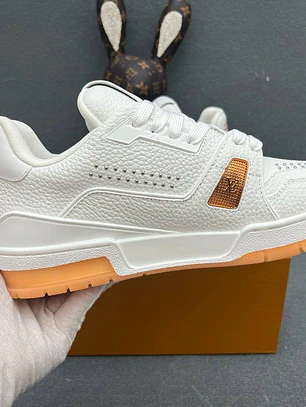 Aware Trainer Orange