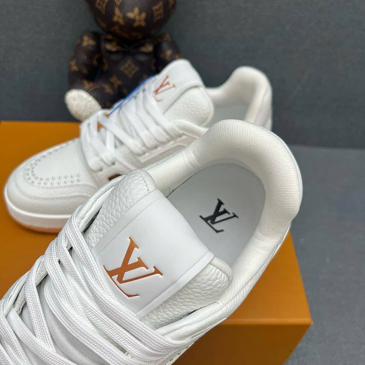 Aware Trainer Orange 3