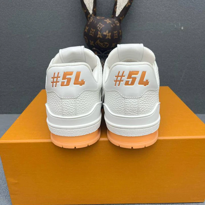 Aware Trainer Orange 6