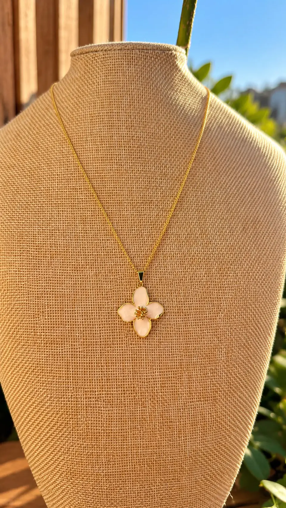Collar Magnolia 1