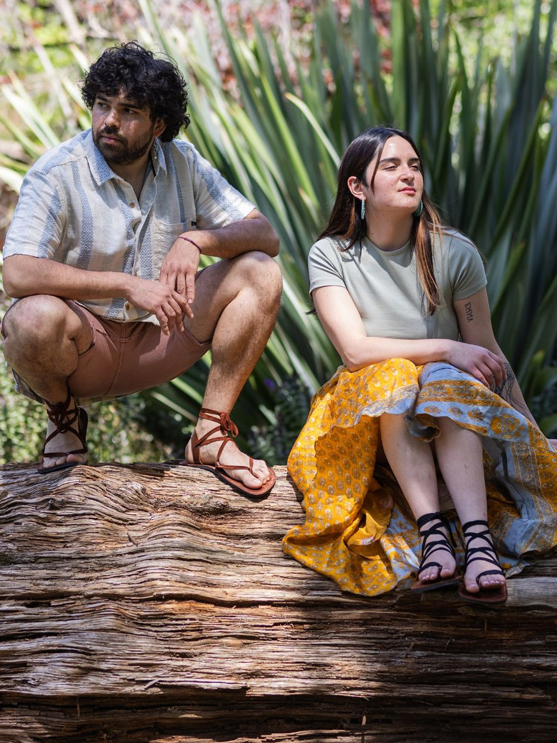 Sandalia Lumina - Café con cordón de género 1